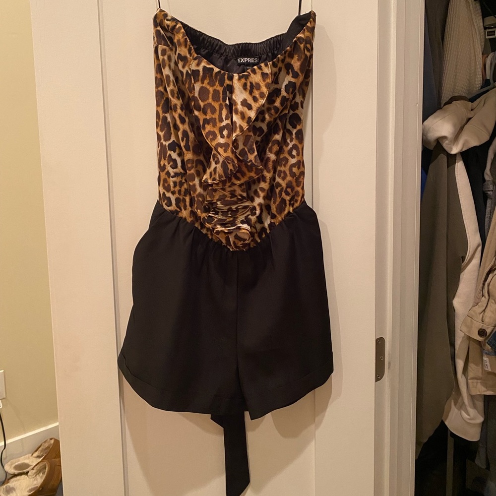 Leopard and black Express romper